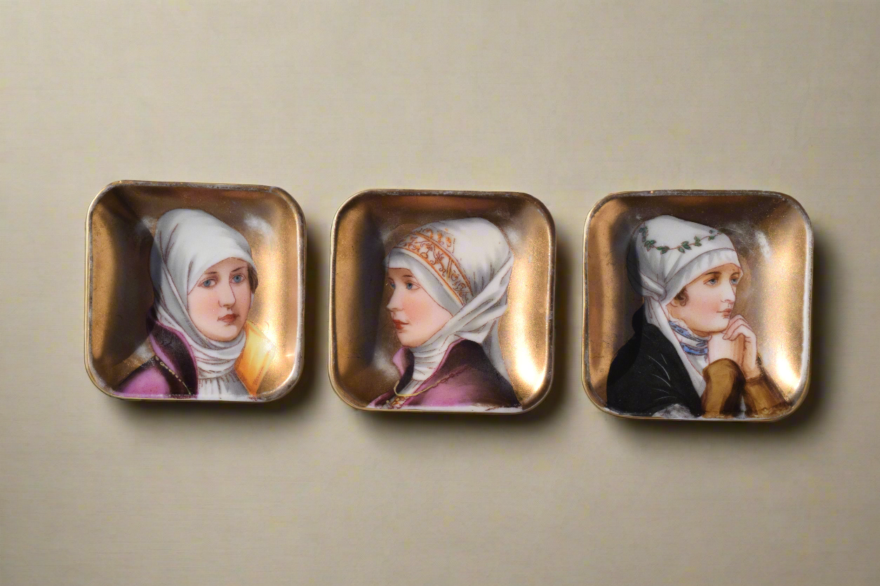 Set of Three Portrait Miniature Porcelain Dishes