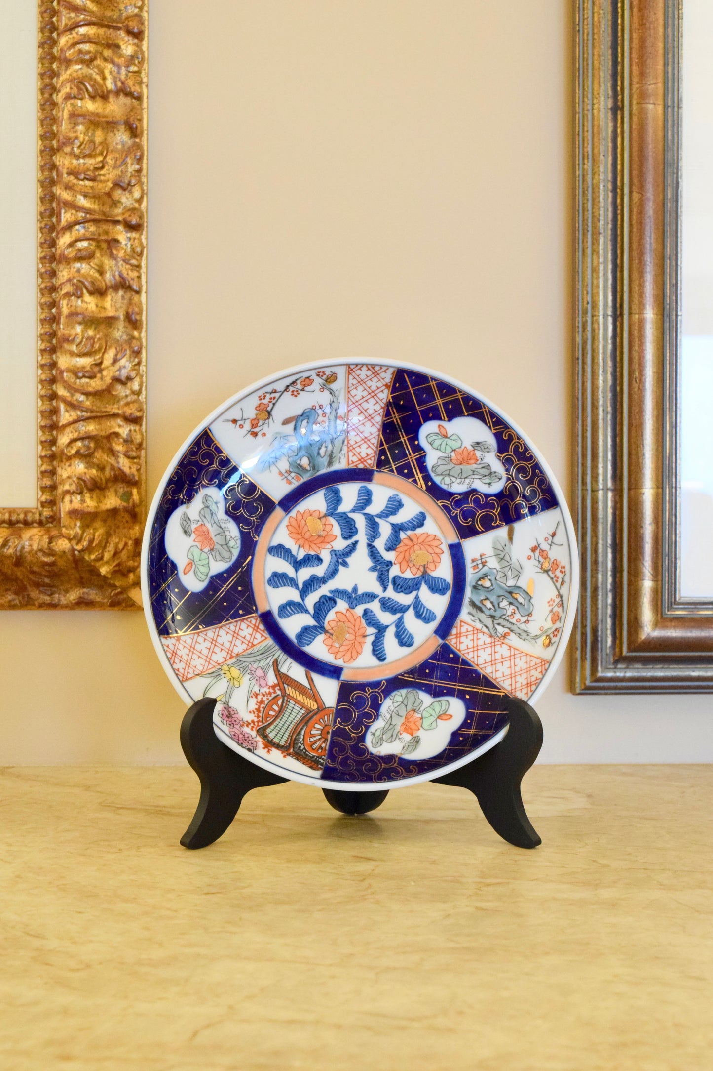 Japanese Imari Porcelain Plate