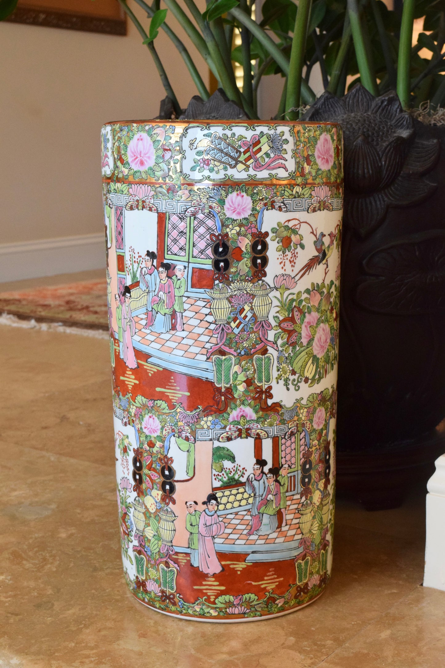 Chinese Famille Rose Porcelain Umbrella Stand