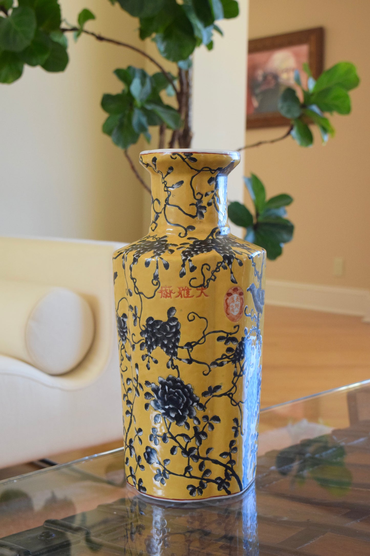 Chinese Phoenix Tail Vase Replica (Fengweizun)