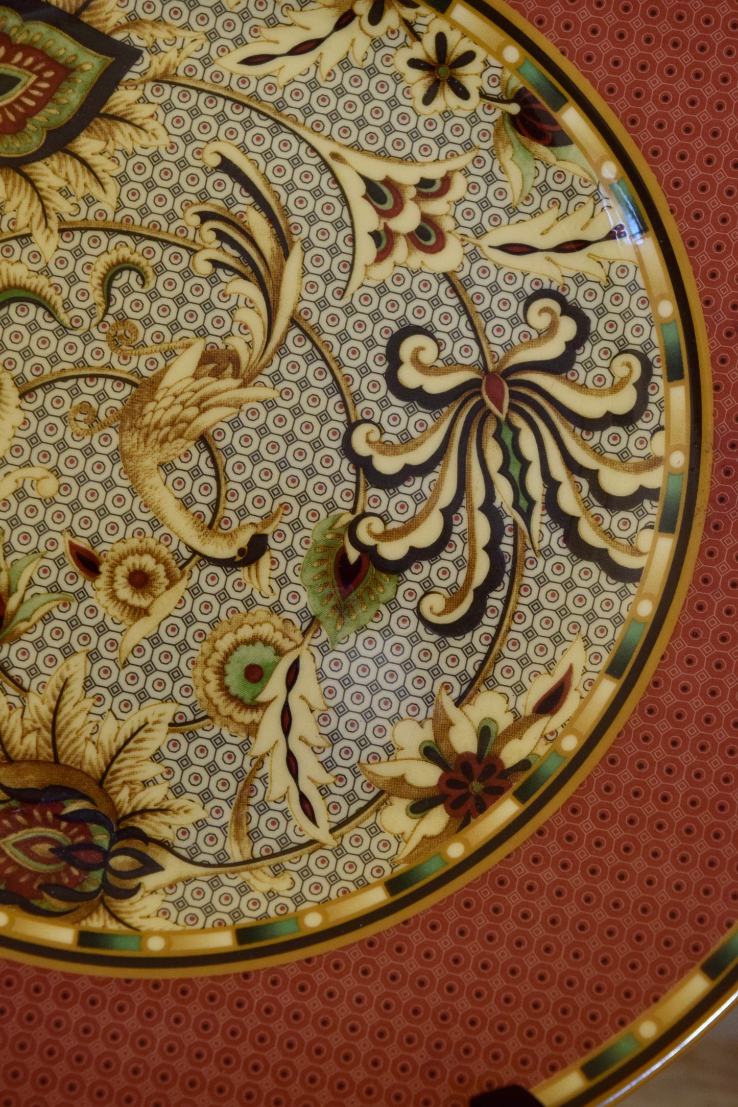 Wedgwood Persia Plate Set