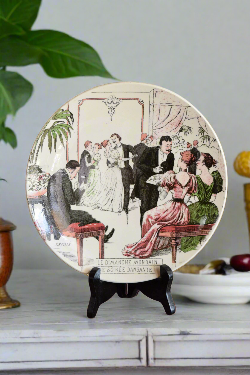 Boch Frères "Le Dimanche Mondain" Decorative Plate