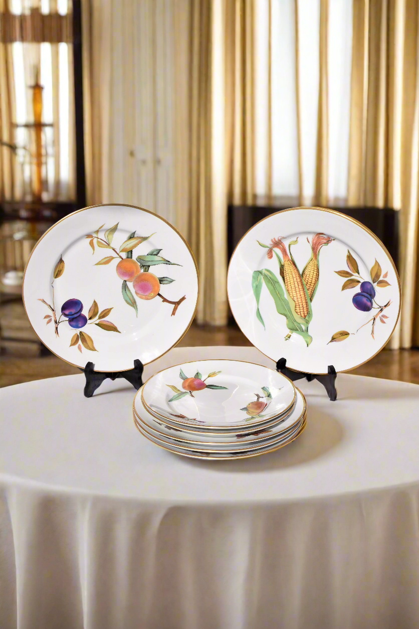 Royal Worcester Evesham Porcelain Plate Set