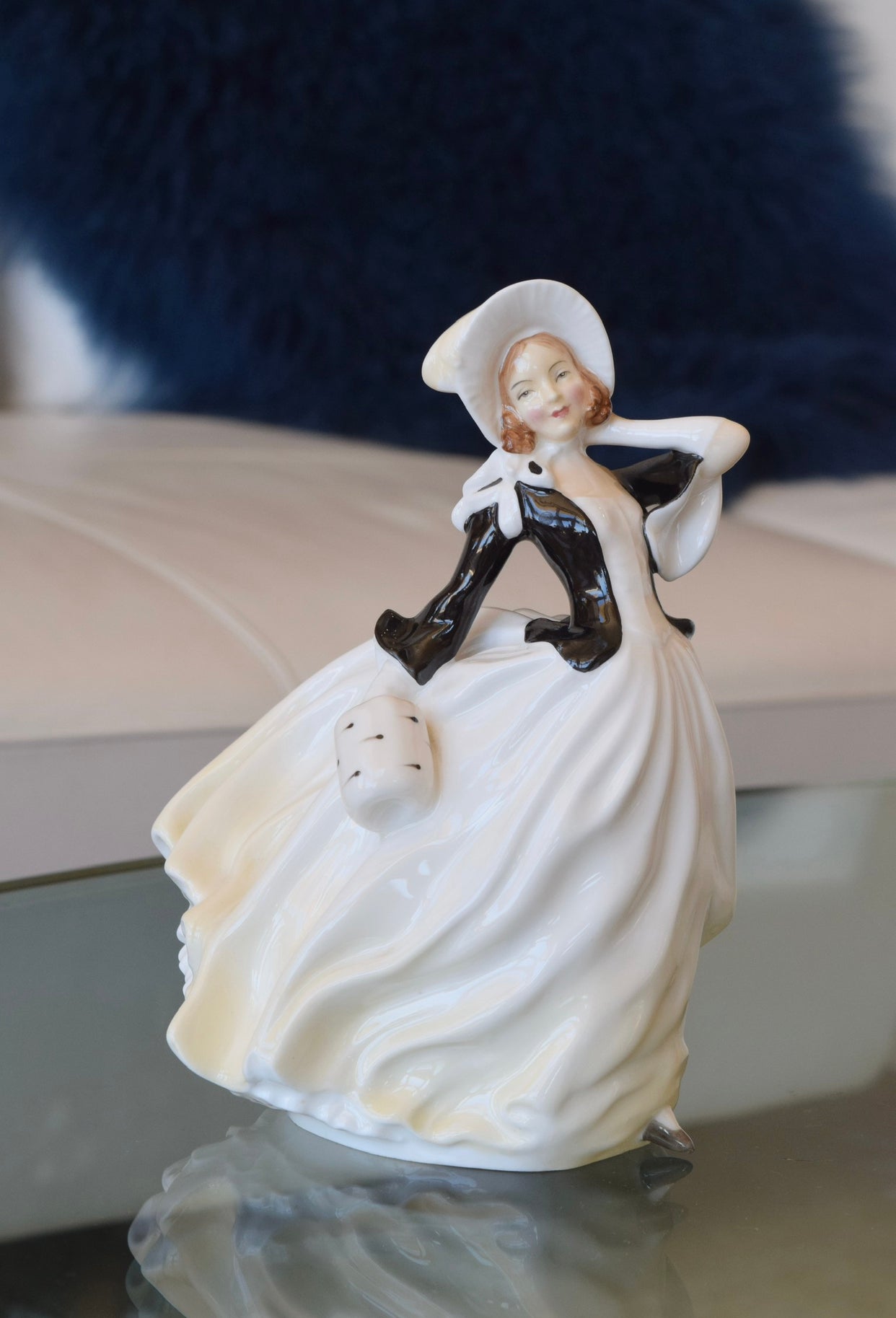 Royal Doulton "Autumn Breezes Figurine"