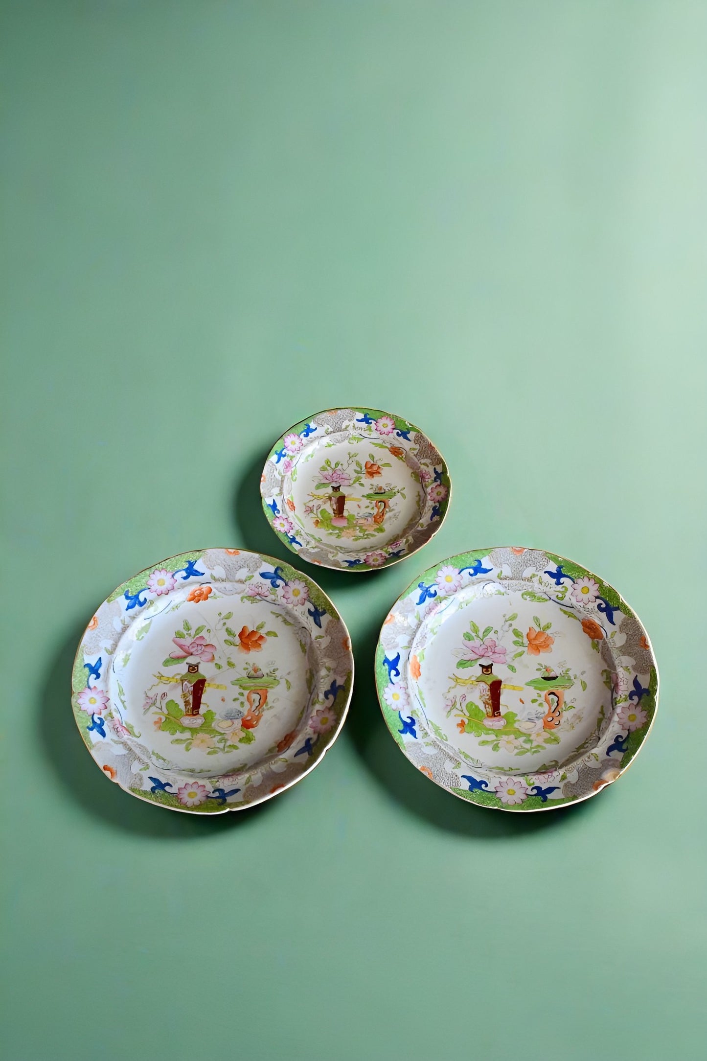 Georgian Mason's Ironstone Table & Flower Pot Pattern Plates Set