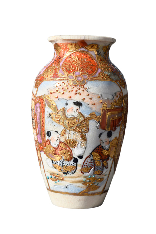 Japanese Petite Satsuma Moriage Vase