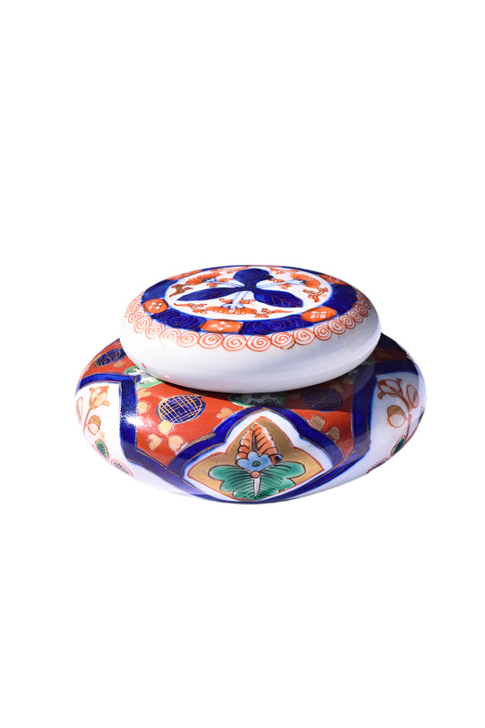 Japanese Imari Porcelain Lidded Box