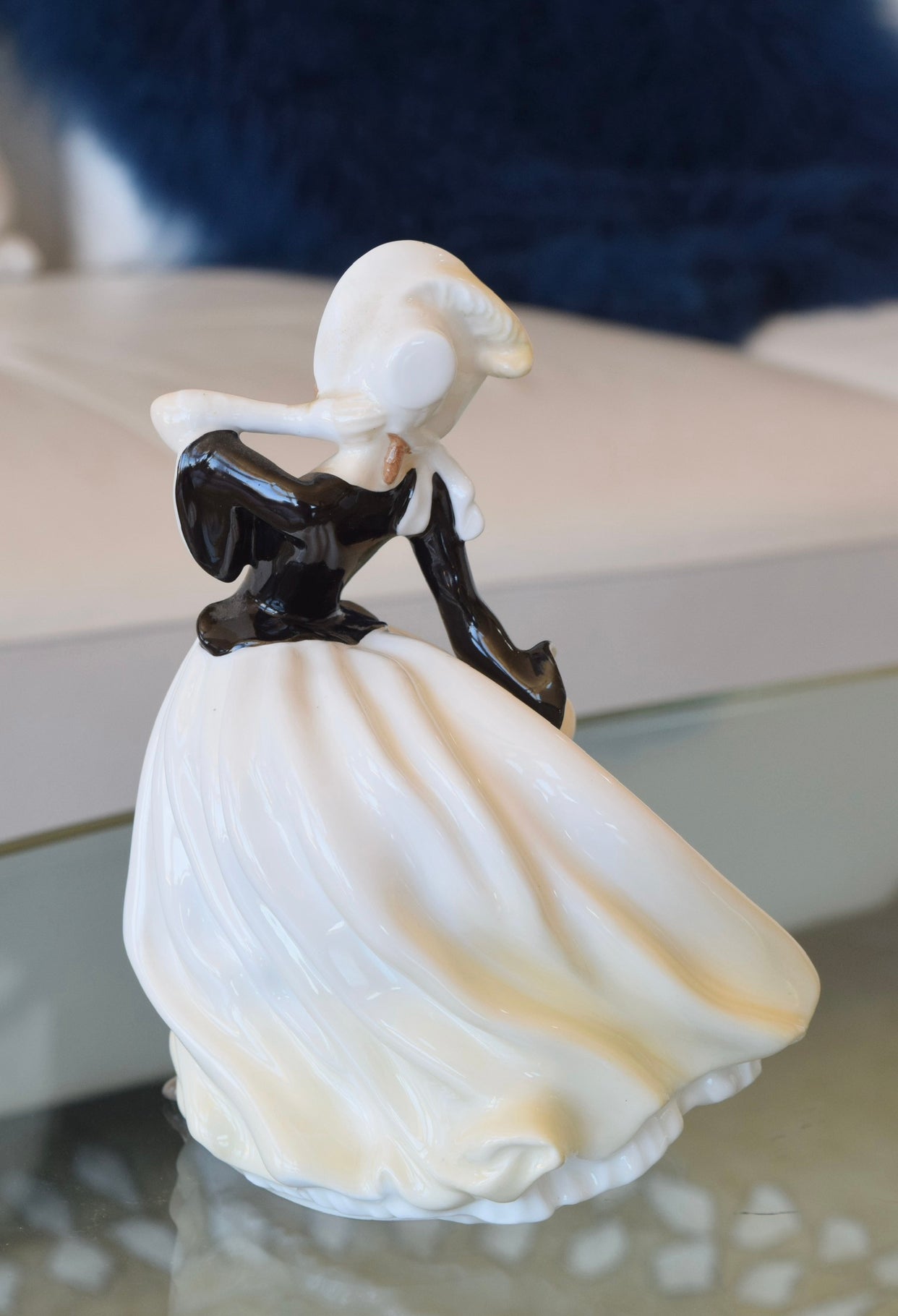 Royal Doulton "Autumn Breezes Figurine"
